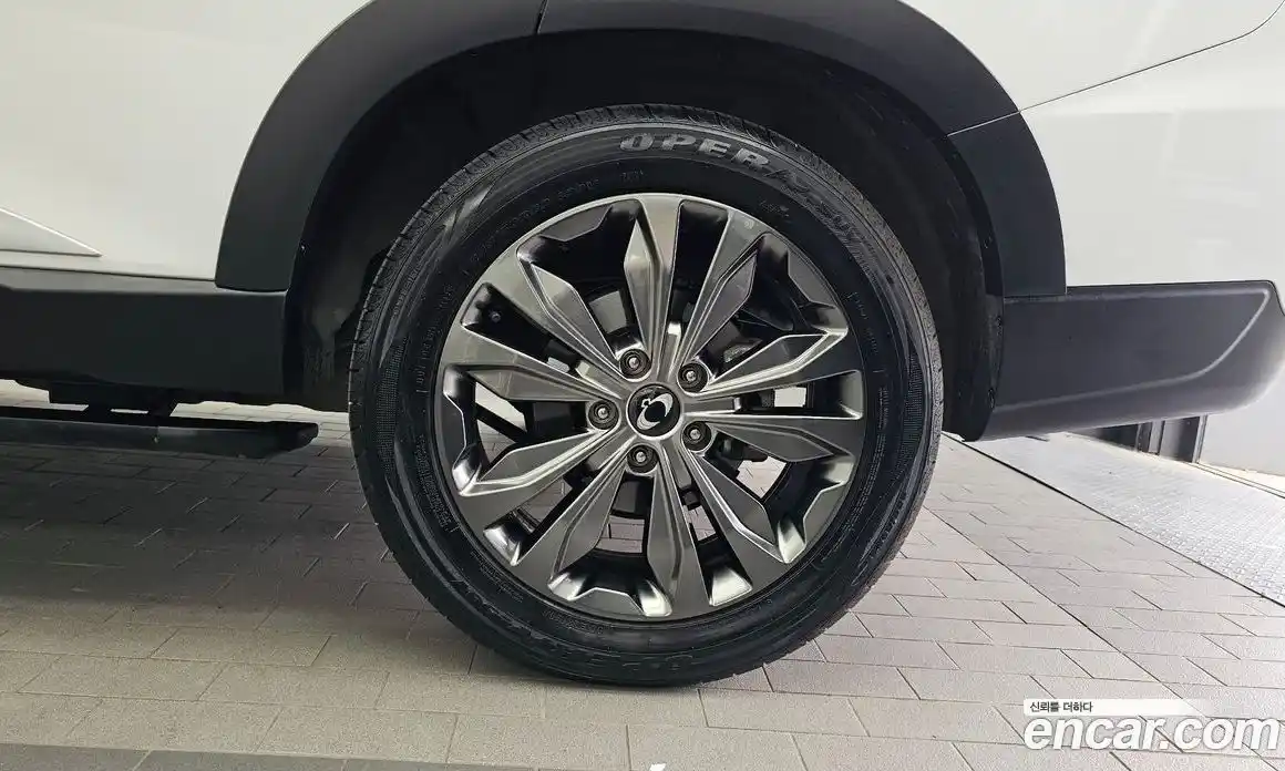 SsangYong Rexton 2023 2.2 автомат (гидро), фото 7