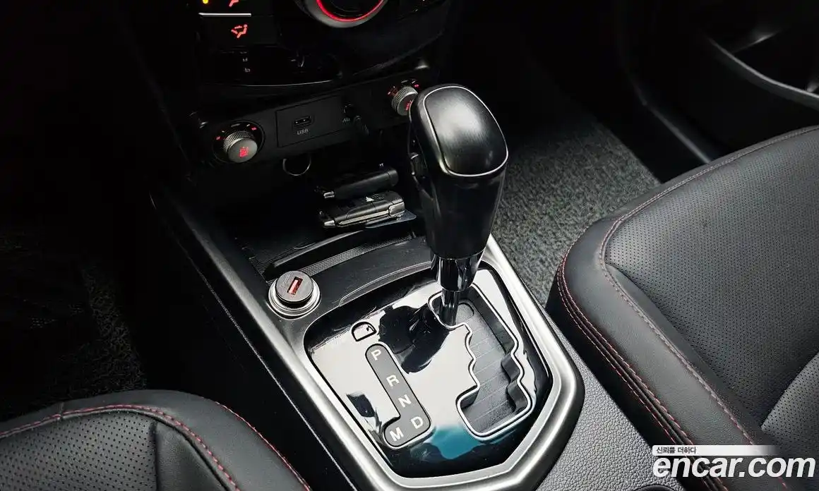SsangYong TIBOLI 2017 1.6 автомат (гидро), фото 11