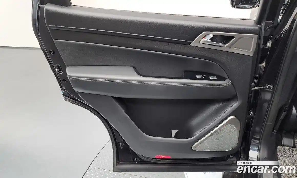 SsangYong Rexton 2018 2.2 автомат (гидро), фото 15