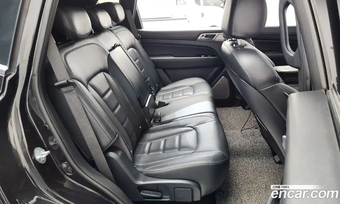 SsangYong Rexton 2018 2.2 автомат (гидро), фото 17