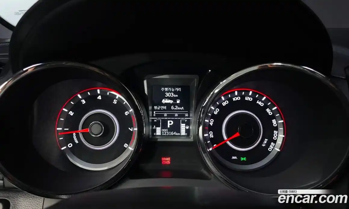 SsangYong TIBOLI 2016 1.6 автомат (гидро), фото 11