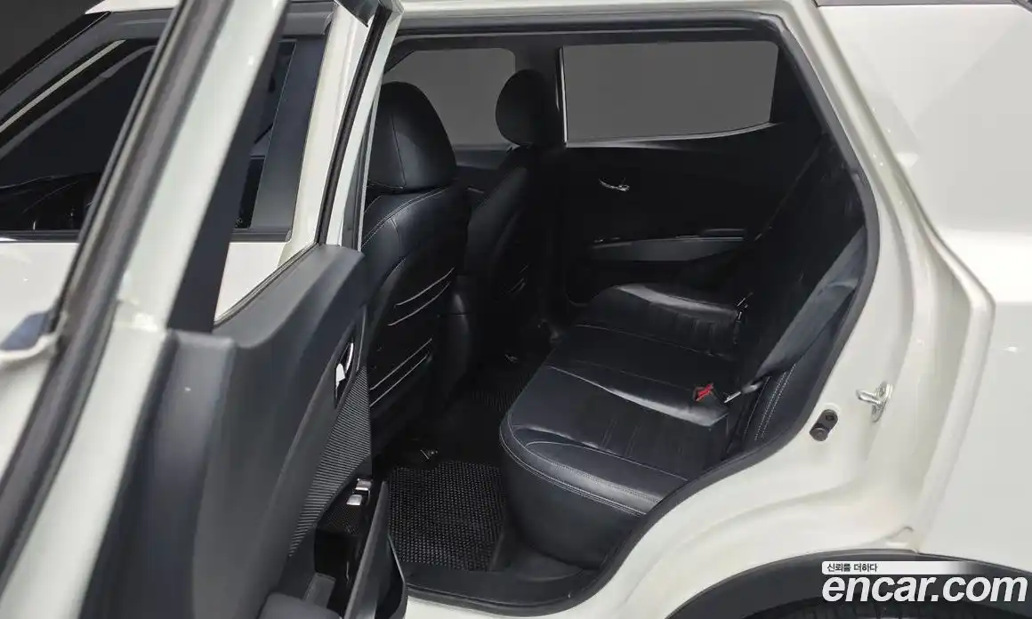 SsangYong TIBOLI 2016 1.6 автомат (гидро), фото 33