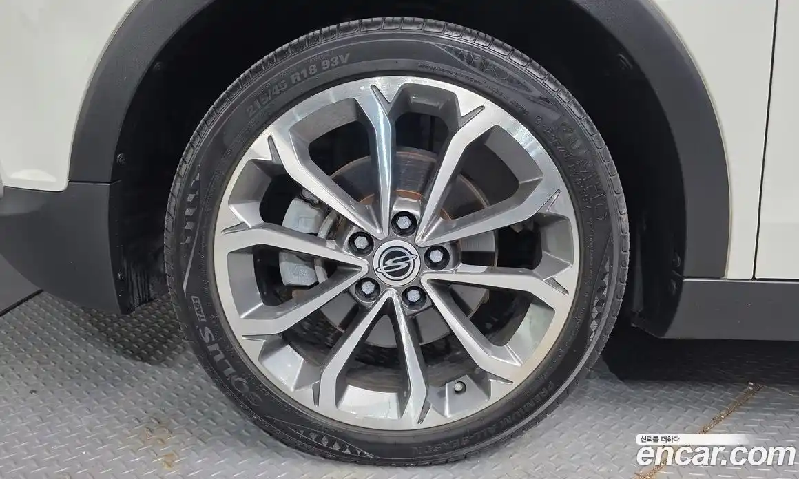 SsangYong TIBOLI 2016 1.6 автомат (гидро), фото 5