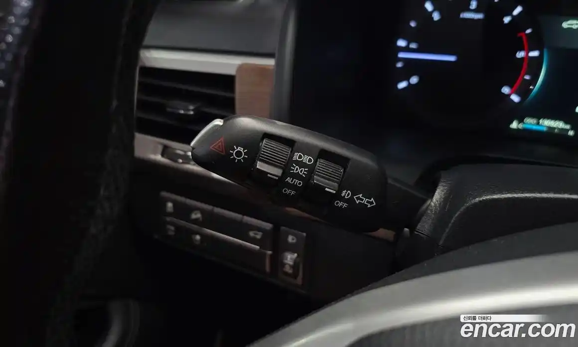 SsangYong Rexton 2017 2.2 автомат (гидро), фото 16