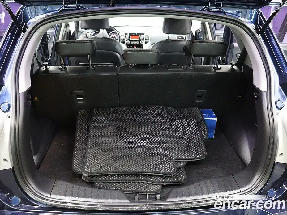 SsangYong TIBOLI 2015 1.6 автомат (гидро), фото 5