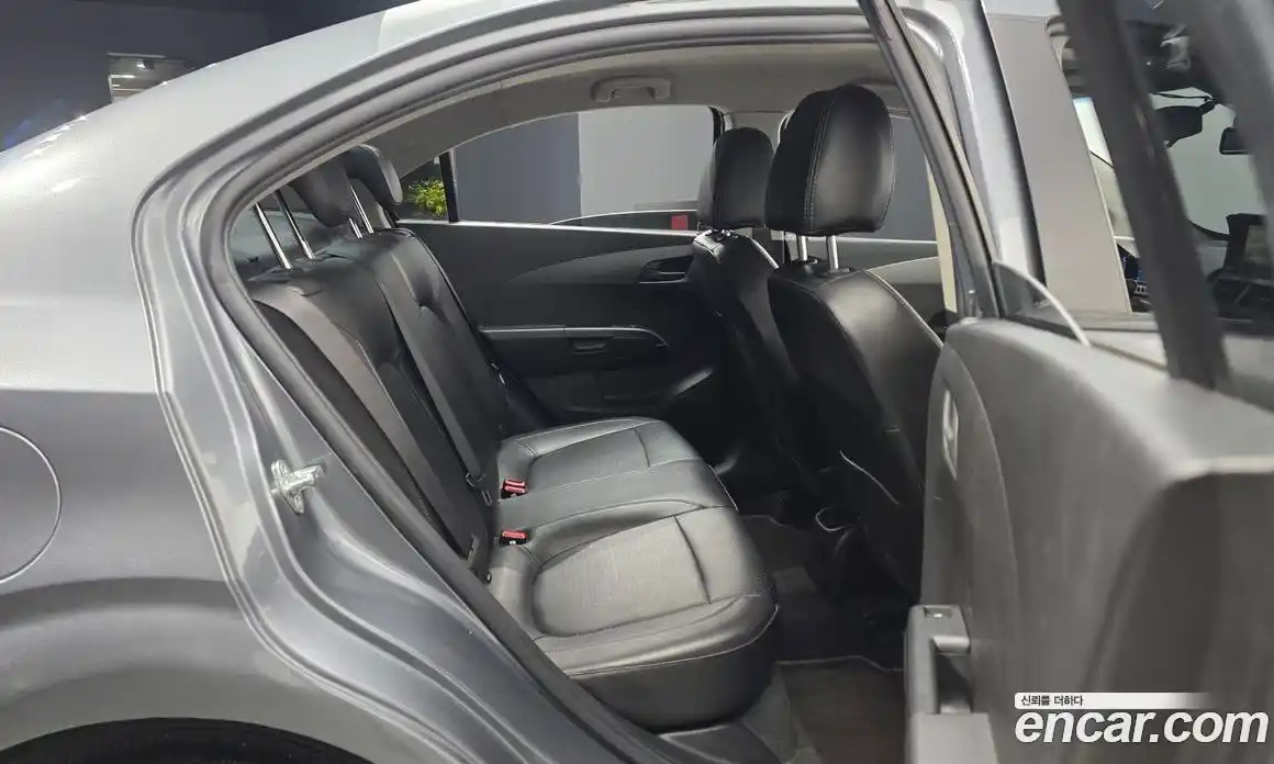 Chevrolet Aveo 2014 1.6 автомат (гидро), фото 11