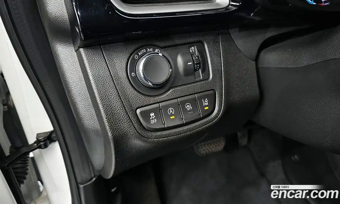 Chevrolet Spark 2019 1.0 автомат (гидро), фото 17
