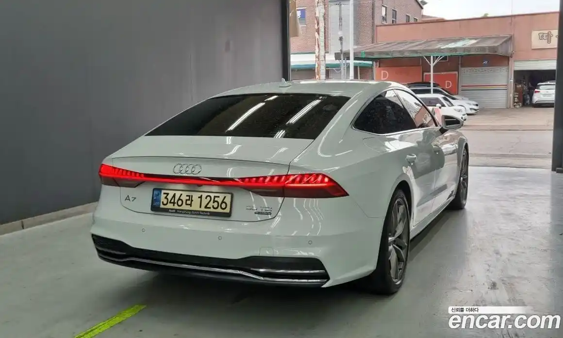 Audi A7 2021 3.0 автомат (гидро), фото 2