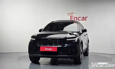 Volvo XC40 2024 2.0 автомат (гидро), миниатюра 3