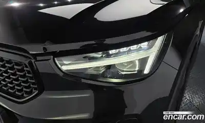 Volvo XC40 2024 2.0 автомат (гидро), миниатюра 8