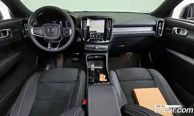 Volvo XC40 2024 2.0 автомат (гидро), миниатюра 10