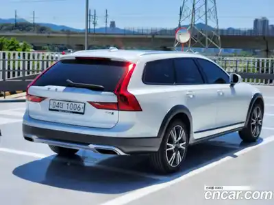 Volvo V90 2019 2.0 автомат (гидро), миниатюра 4
