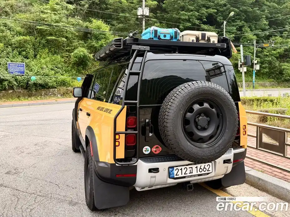 Land Rover Defender 2021 3.0 автомат (гидро), фото 2