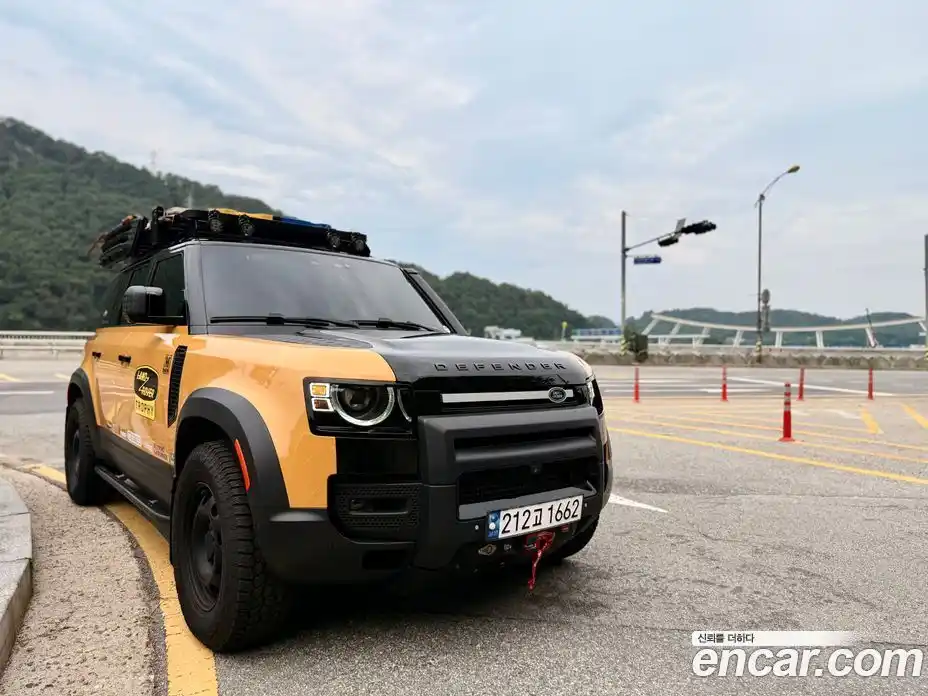 Land Rover Defender 2021 3.0 автомат (гидро), фото 5