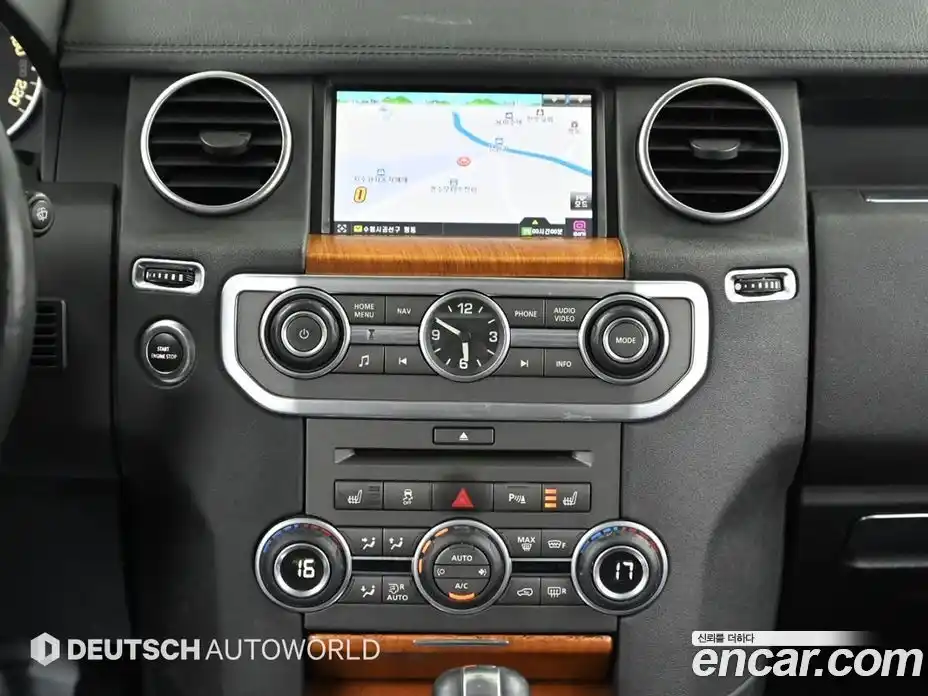 Land Rover Discovery 2011 3.0 автомат (гидро), фото 14