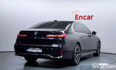 BMW 7 серия 2025 3.0 автомат (гидро), миниатюра 2