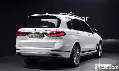 BMW X7, 2025, 9 176 км