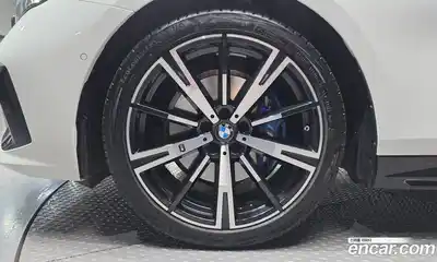 BMW 5 серия 2025 2.0 автомат (гидро), миниатюра 5