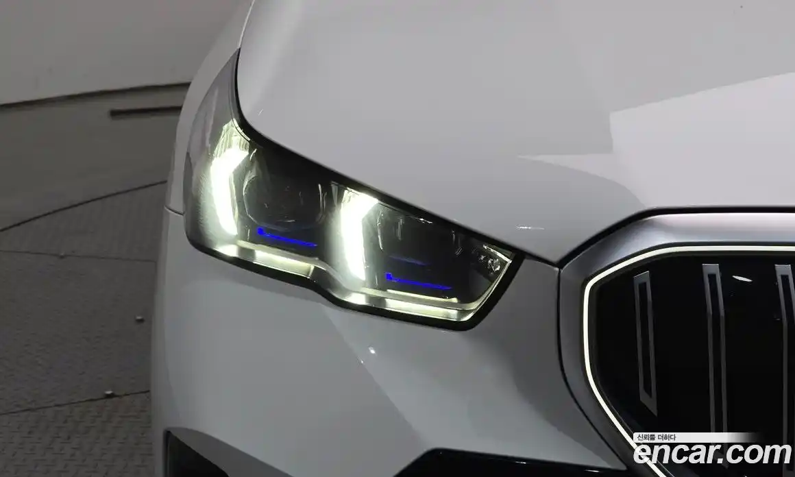 BMW 5 серия 2024 2.0 автомат (гидро), фото 8