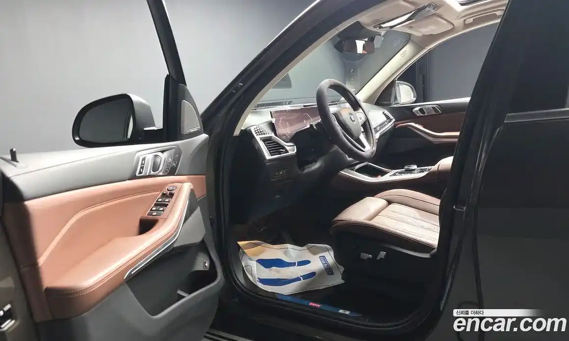 BMW X5 2024 3.0 автомат (гидро), фото 13