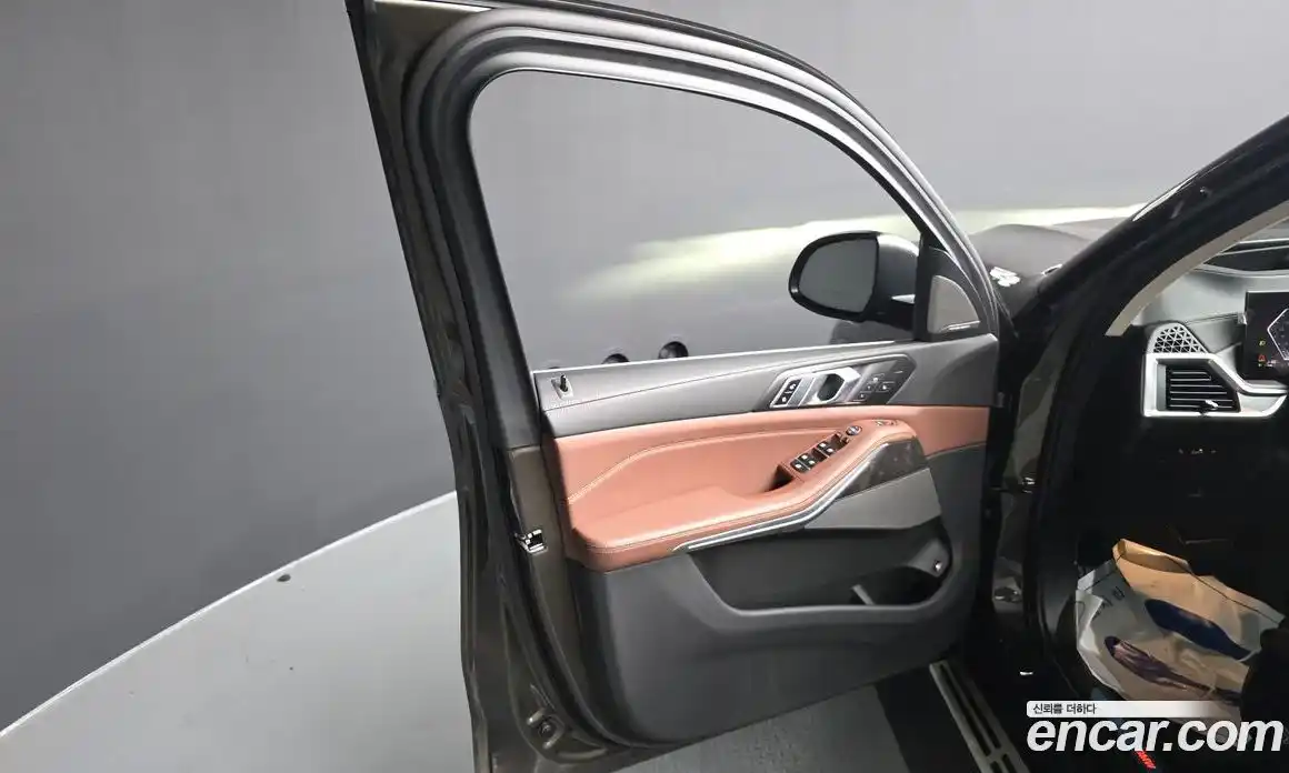 BMW X5 2024 3.0 автомат (гидро), фото 14