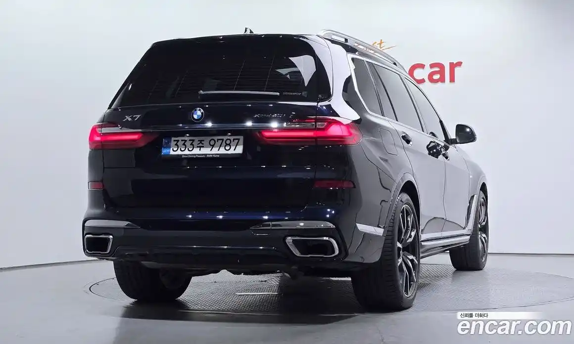 BMW X7 2022 3.0 автомат (гидро), фото 2