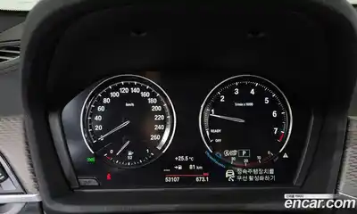 BMW X2 2022 2.0 автомат (гидро), миниатюра 11