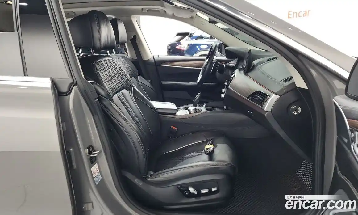 BMW 6 серия 2022 2.0 автомат (гидро), фото 16