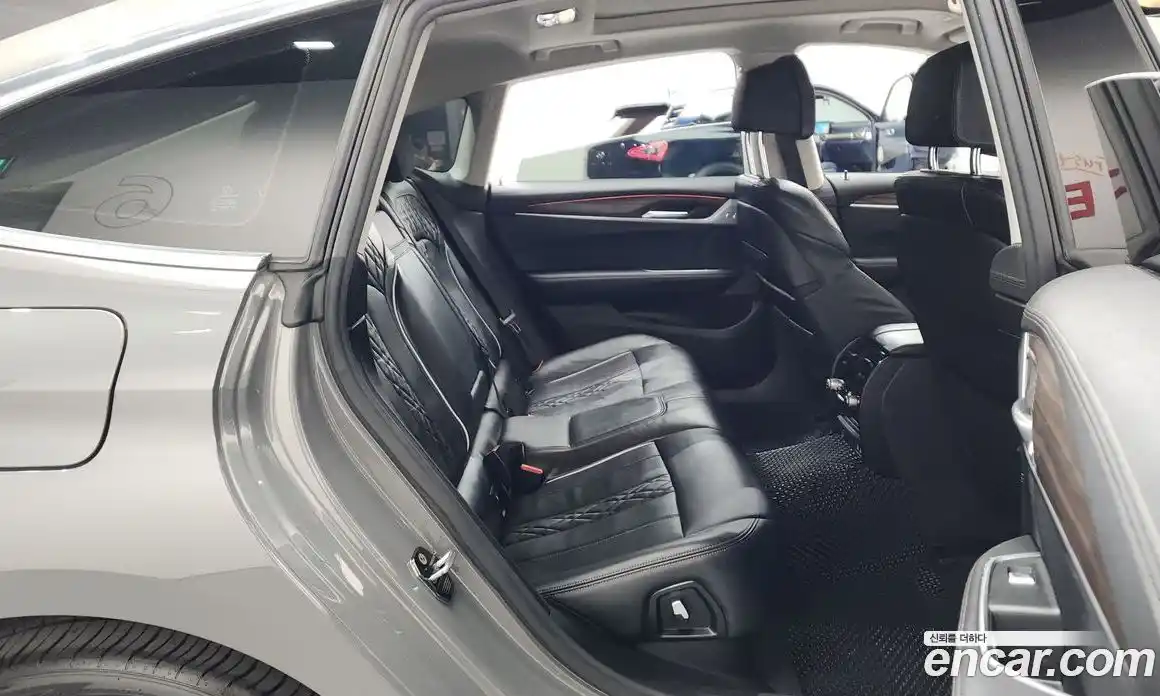 BMW 6 серия 2022 2.0 автомат (гидро), фото 17