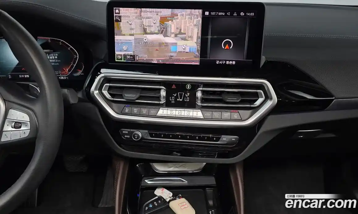 BMW X4 2023 2.0 автомат (гидро), фото 21