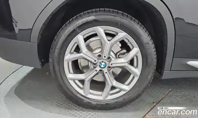 BMW X4 2023 2.0 автомат (гидро), миниатюра 7