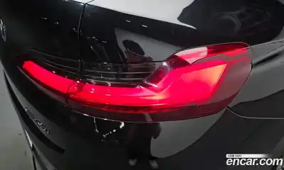 BMW X4 2023 2.0 автомат (гидро), миниатюра 9