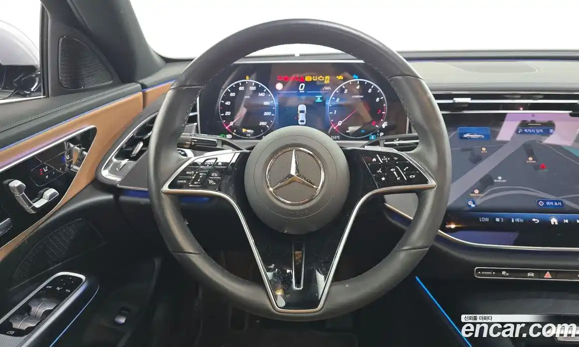 Mercedes-Benz E-Class 2025 2.0 автомат (гидро), фото 14