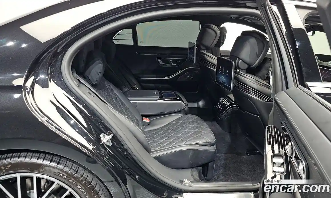 Mercedes-Benz S-Class 2022 4.0 автомат (гидро), фото 17