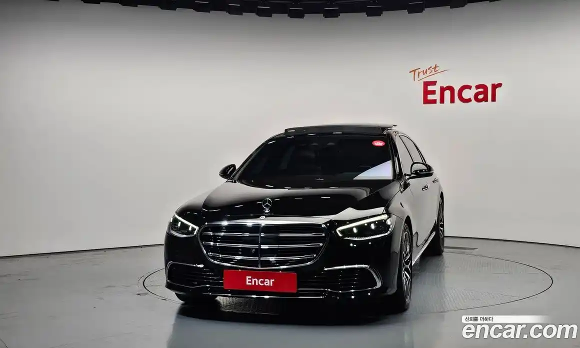Mercedes-Benz S-Class 2022 4.0 автомат (гидро), фото 3