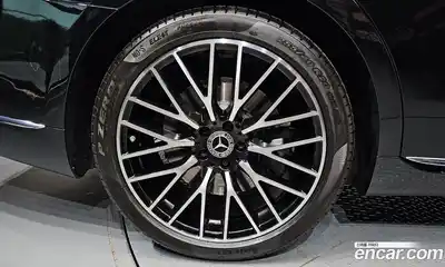 Mercedes-Benz S-Class 2022 4.0 автомат (гидро), миниатюра 7