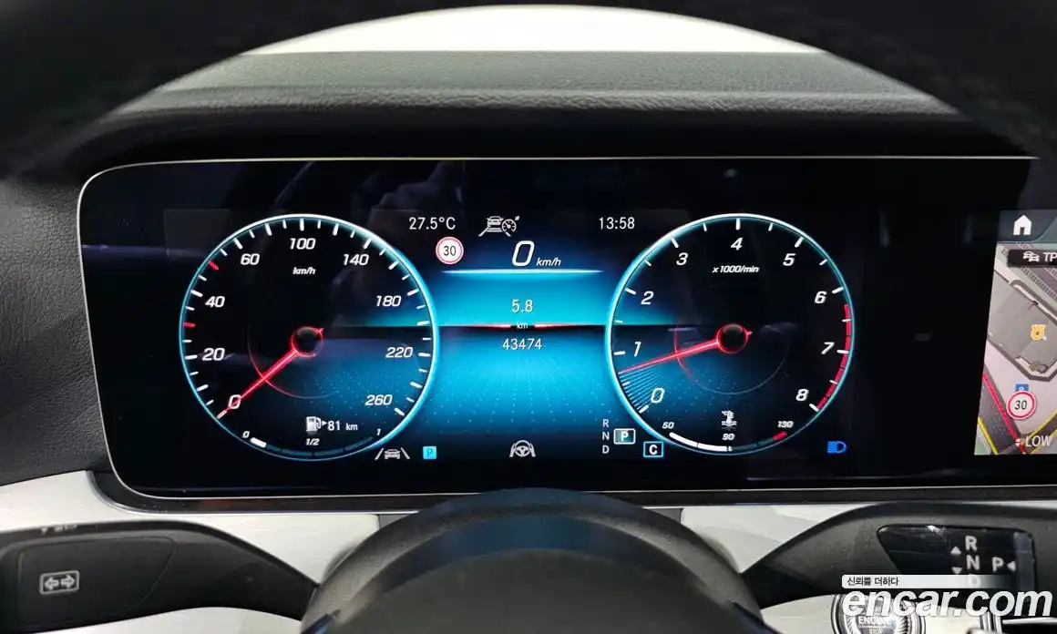 Mercedes-Benz E-Class 2021 2.0 автомат (гидро), фото 11