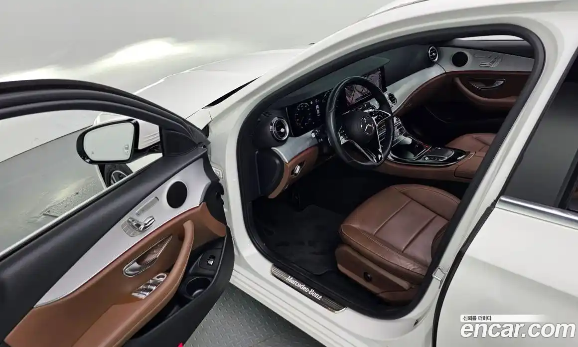 Mercedes-Benz E-Class 2021 2.0 автомат (гидро), фото 13