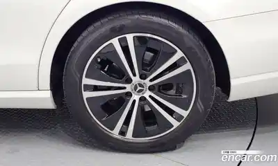 Mercedes-Benz E-Class 2021 2.0 автомат (гидро), миниатюра 7