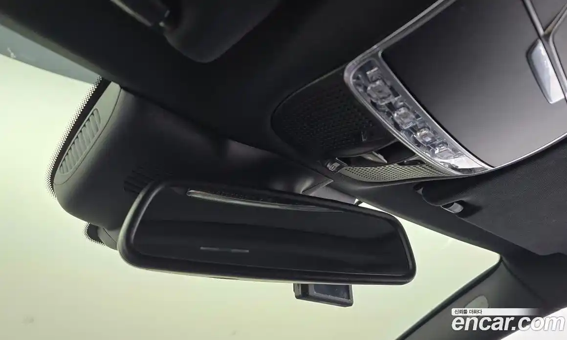 Mercedes-Benz S-Class 2017 3.0 гидро, фото 29 Mercedes-Benz S-Class 2017 3.0 гидро, фото 29