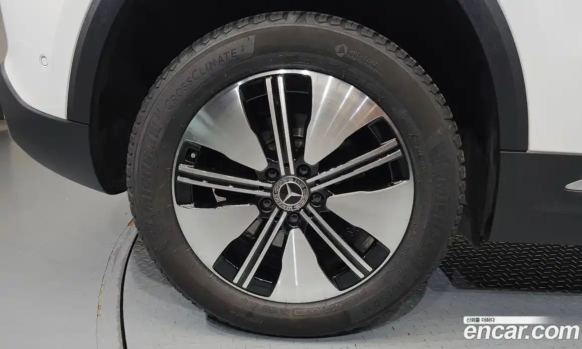 Mercedes-Benz EQA 2021 0.2 гидро, фото 5 Mercedes-Benz EQA 2021 0.2 гидро, фото 5