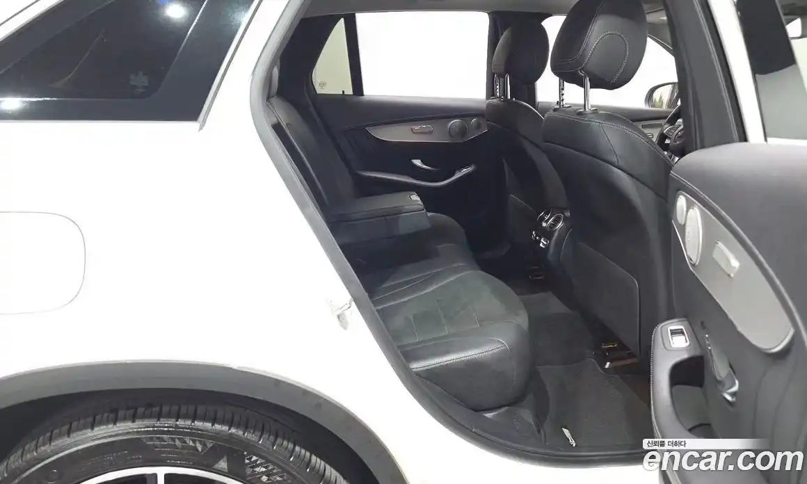 Mercedes-Benz GLC-Class 2019 2.0 гидро, фото 11 Mercedes-Benz GLC-Class 2019 2.0 гидро, фото 11