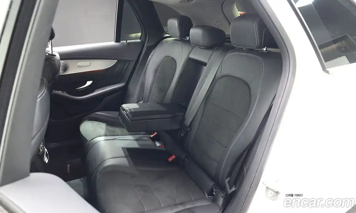 Mercedes-Benz GLC-Class 2019 2.0 гидро, фото 12 Mercedes-Benz GLC-Class 2019 2.0 гидро, фото 12