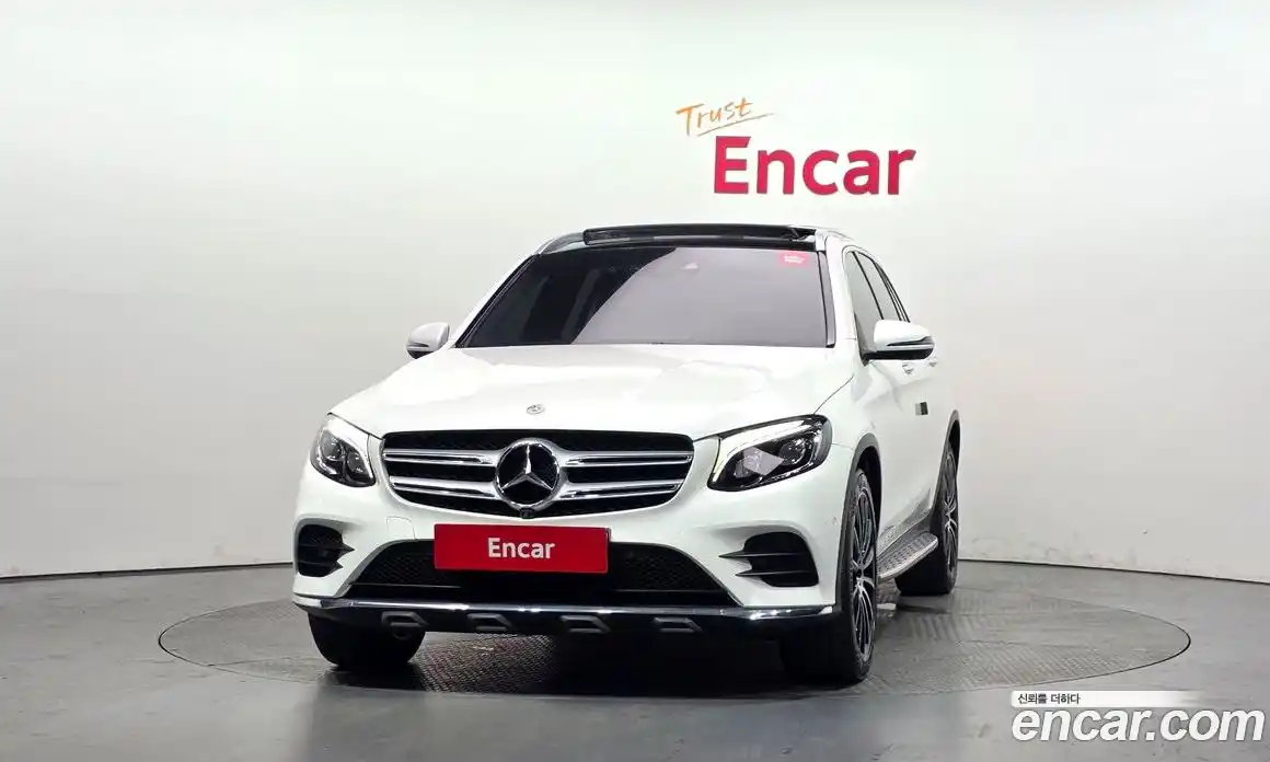 Mercedes-Benz GLC-Class 2019 2.0 гидро, фото 3 Mercedes-Benz GLC-Class 2019 2.0 гидро, фото 3