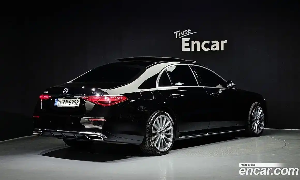 Mercedes-Benz S-Class 2022 3.0 автомат (гидро), фото 2