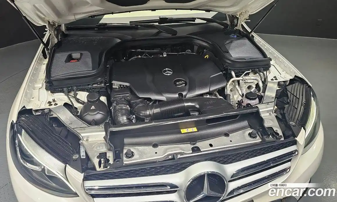 Mercedes-Benz GLC-Class 2018 2.1 гидро, фото 6 Mercedes-Benz GLC-Class 2018 2.1 гидро, фото 6