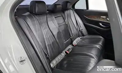 Mercedes-Benz E-Class 2018 2.0 автомат (гидро), миниатюра 12