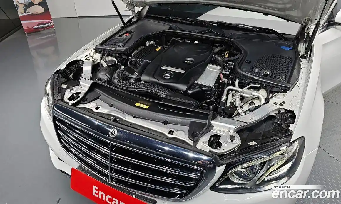 Mercedes-Benz E-Class 2018 2.0 автомат (гидро), фото 6