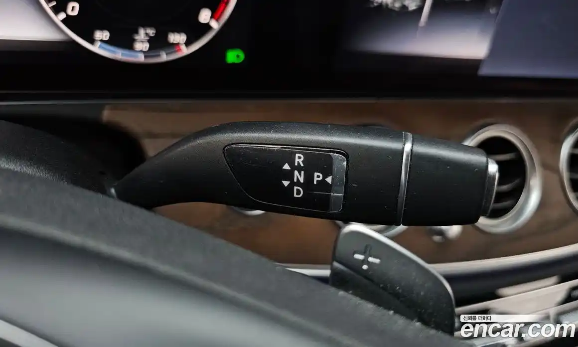 Mercedes-Benz E-Class 2018 2.0 автомат (гидро), фото 9