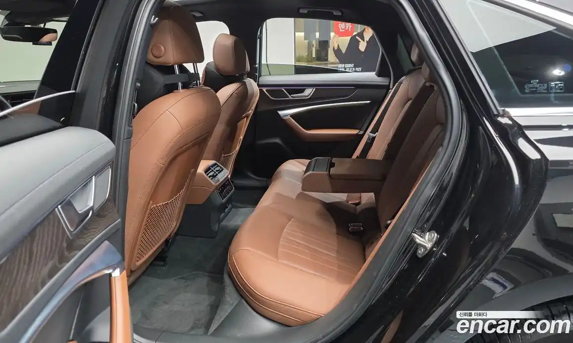 Audi A6 2021 2.0 автомат (гидро), фото 15